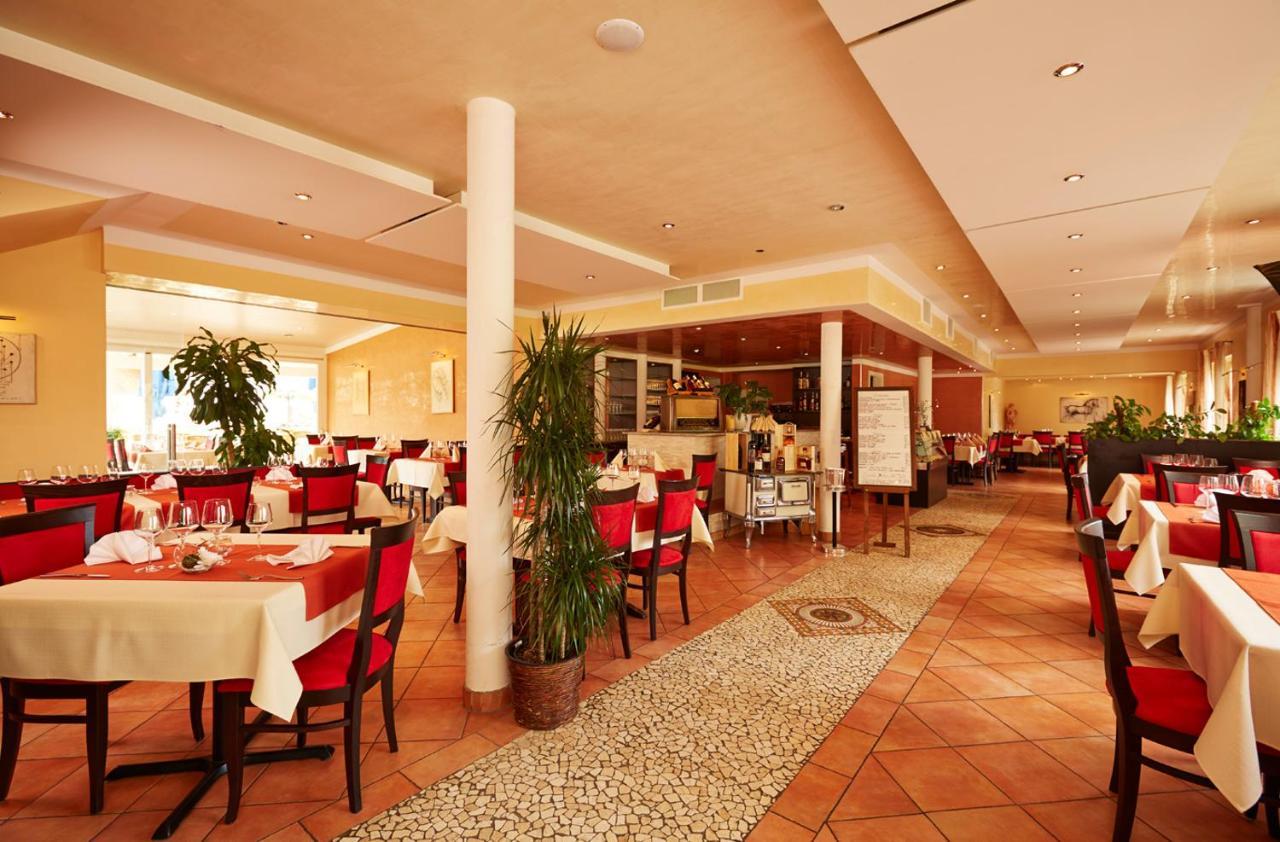 Hotel Restaurant Da Vinci ลาร์ ภายนอก รูปภาพ