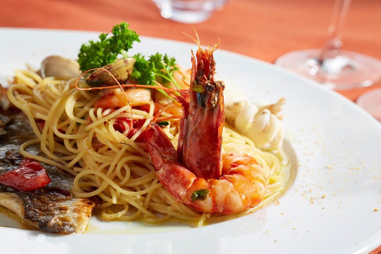 Hotel Restaurant Da Vinci ลาร์ ภายนอก รูปภาพ