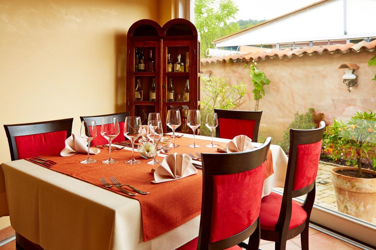 Hotel Restaurant Da Vinci ลาร์ ภายนอก รูปภาพ